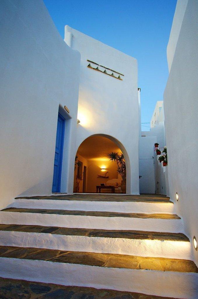 Yades Suites & Spa - Adults Only Naousa  Exterior photo